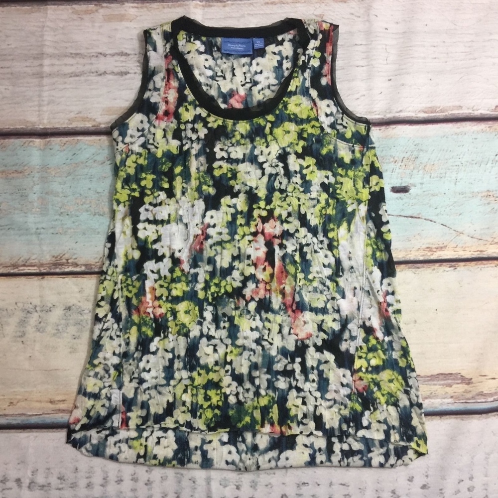 Simply Vera, Vera Wang, Floral Multi Color Top